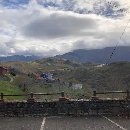 Casa De Aldea El Toral Carrena de Cabrales
