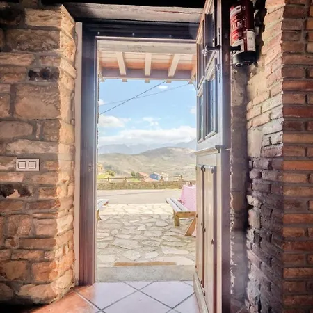Casa De Aldea El Toral *
