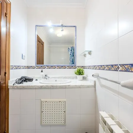 Casa De Aldea El Toral *