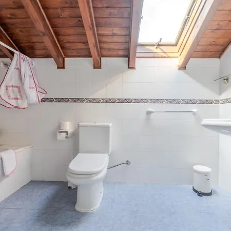 Casa De Aldea El Toral Carrena de Cabrales